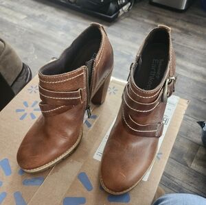 Earthies Women's Brown Heeled Boots